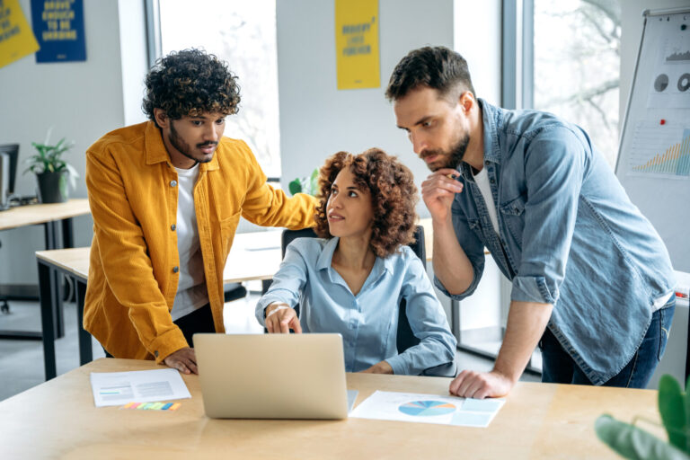 Boosting Business ROI with Parallel Dialers: Why Every Sales Team Needs One